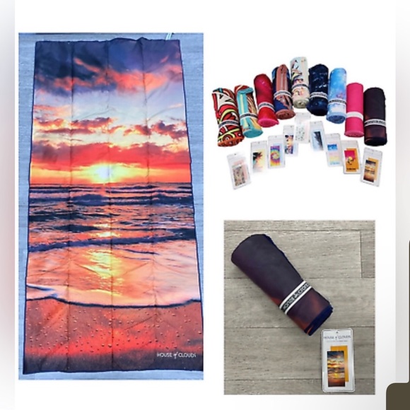 NWT House of Clouds Microfiber Beach Towels Quick Dry Sand Free Compact Towel - Picture 2 of 5